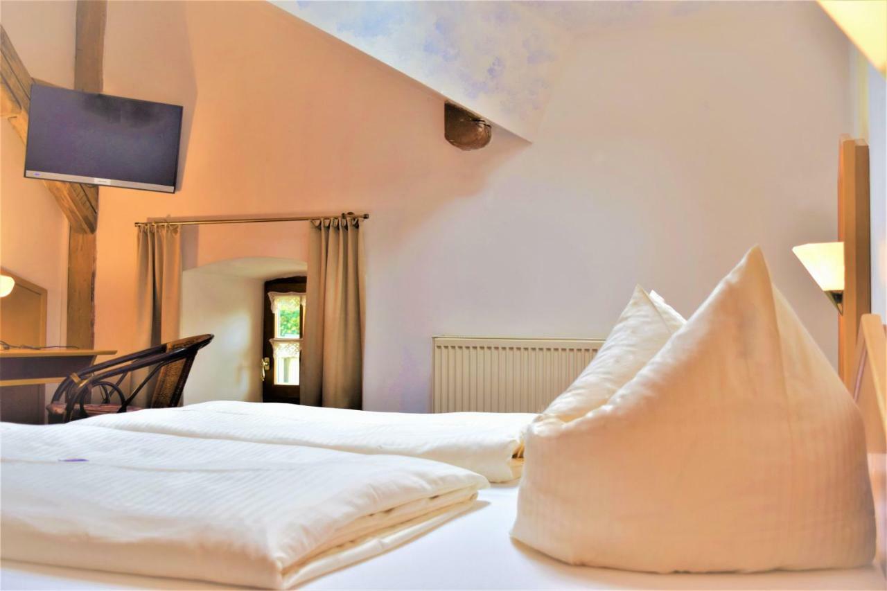 קינדינג Hotel Zum Braeu מראה חיצוני תמונה