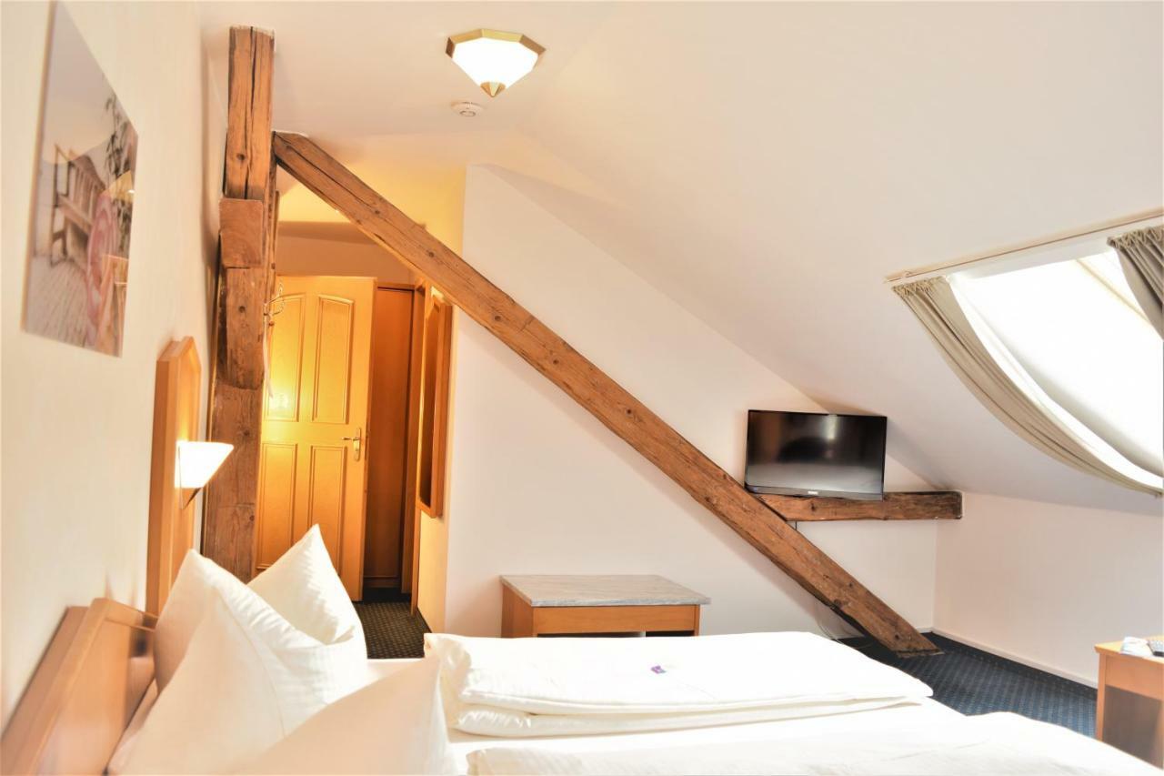 קינדינג Hotel Zum Braeu מראה חיצוני תמונה