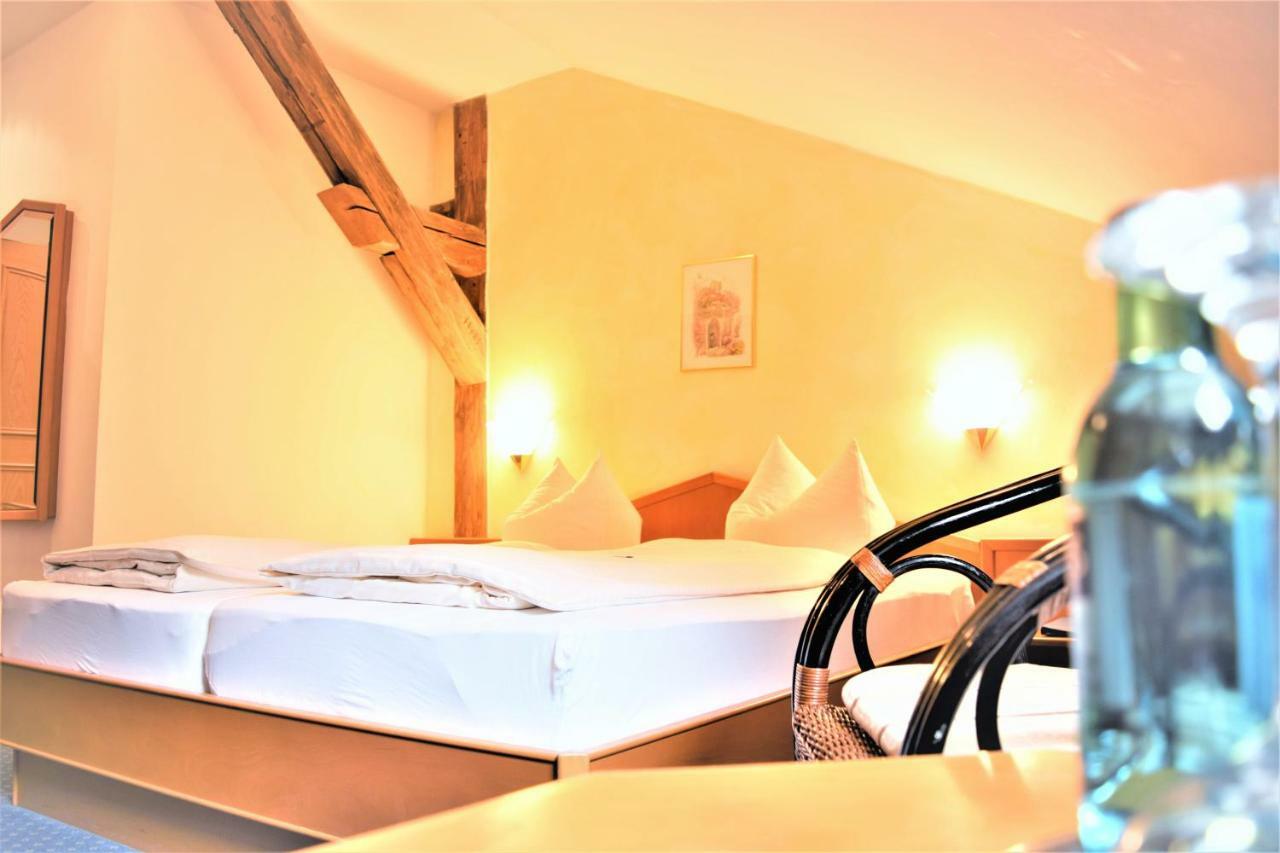 קינדינג Hotel Zum Braeu מראה חיצוני תמונה