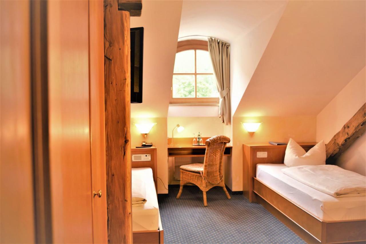 קינדינג Hotel Zum Braeu מראה חיצוני תמונה
