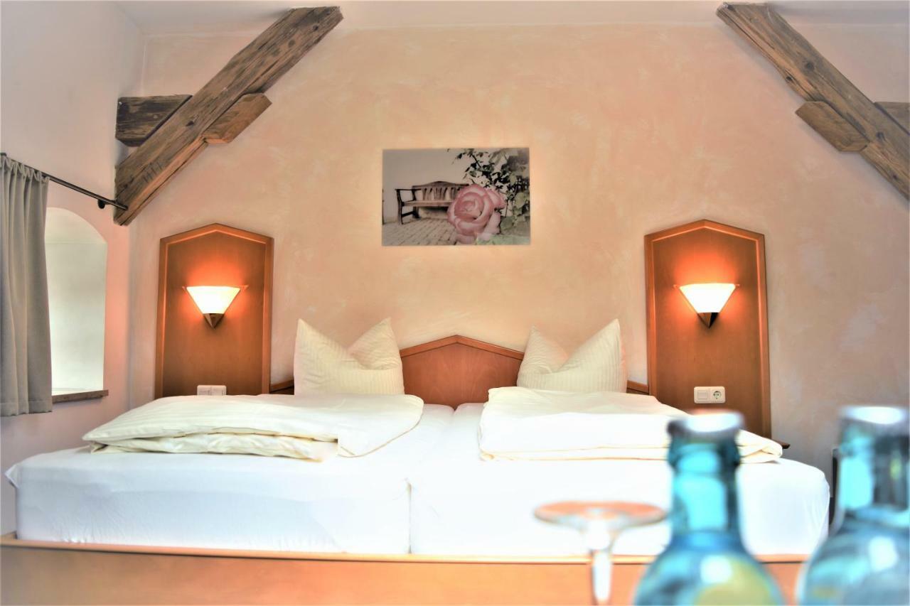 קינדינג Hotel Zum Braeu מראה חיצוני תמונה