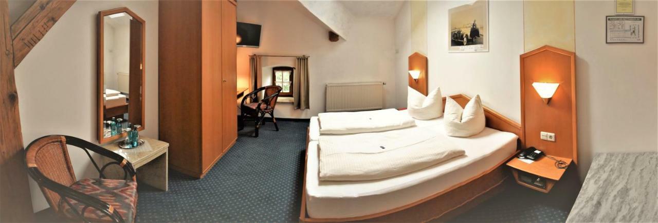 קינדינג Hotel Zum Braeu מראה חיצוני תמונה