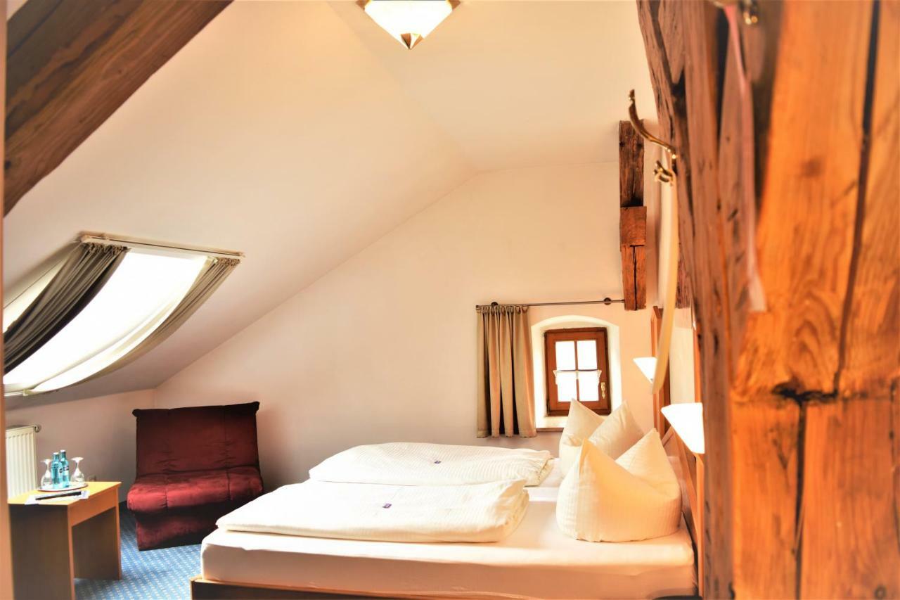 קינדינג Hotel Zum Braeu מראה חיצוני תמונה